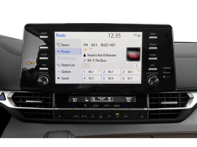 2022 Toyota Sienna XLE FWD 7-Passenger