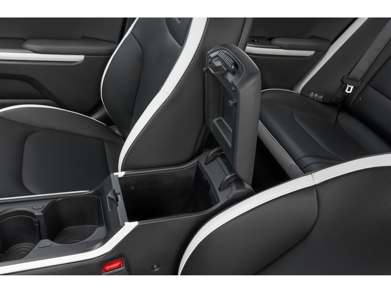 2027 Kia K4 Hatchback GT-Line FWD