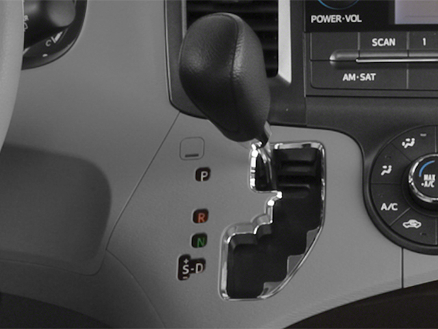 2014 Toyota Sienna 5dr 8-Pass Van V6 XLE FWD