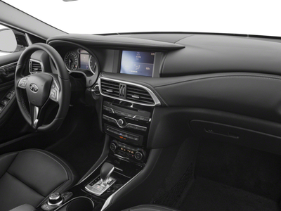 2017 INFINITI QX30 Base FWD