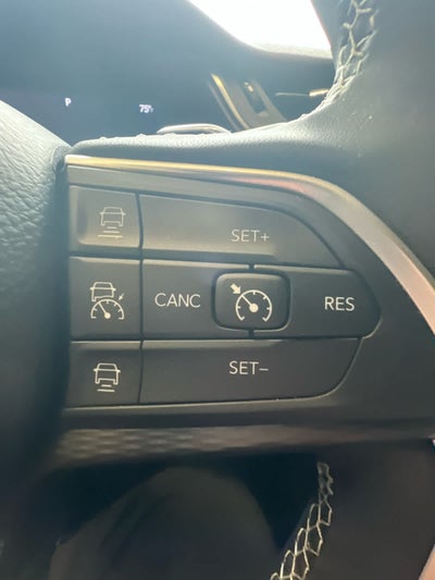 2025 Jeep Grand Cherokee L Altitude 4x4