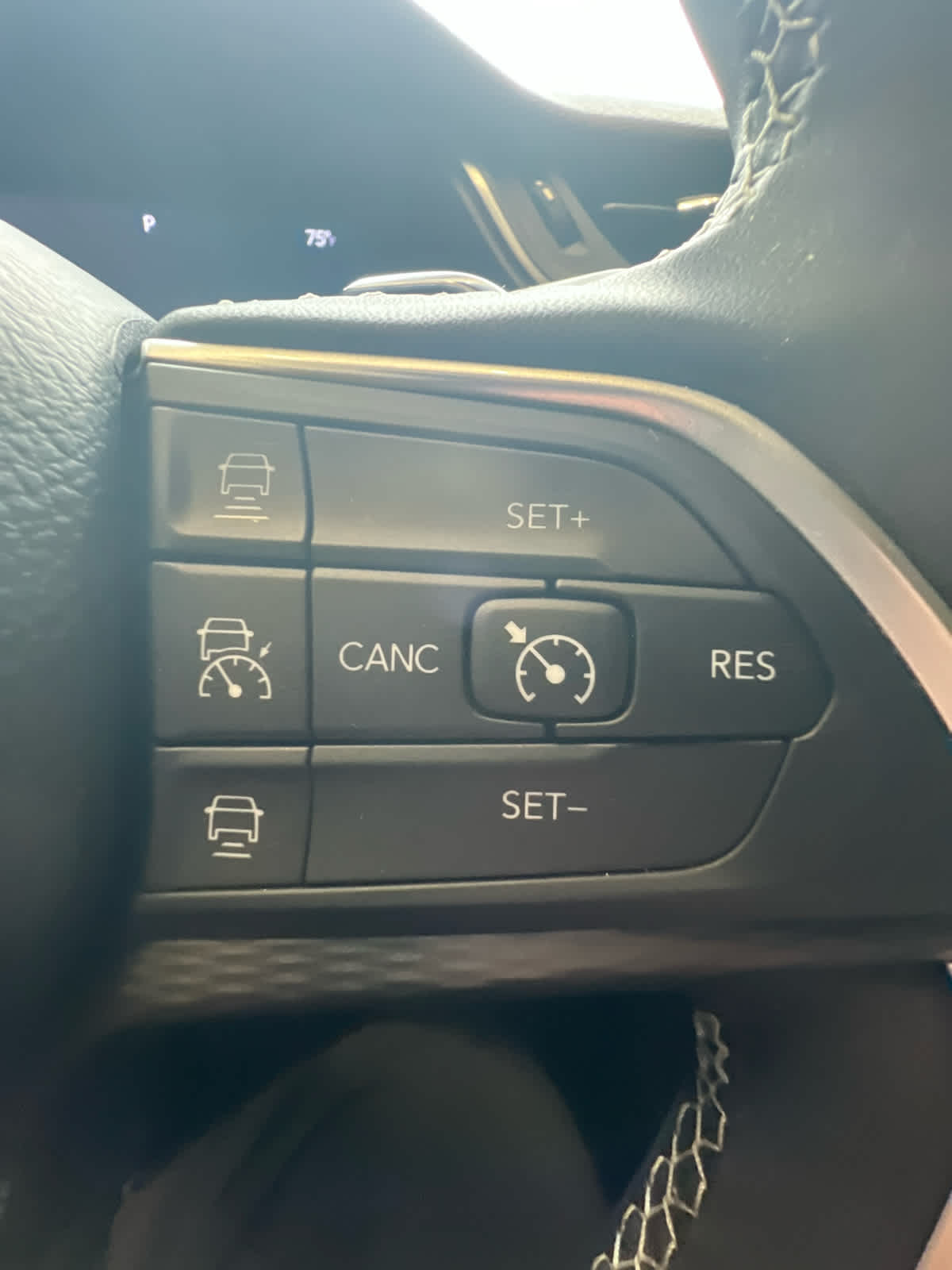 2025 Jeep Grand Cherokee L Altitude 4x4