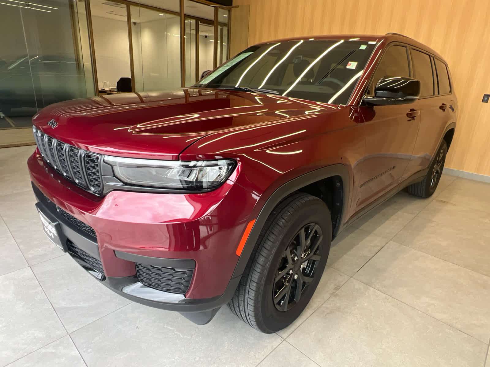 2025 Jeep Grand Cherokee L Altitude 4x4