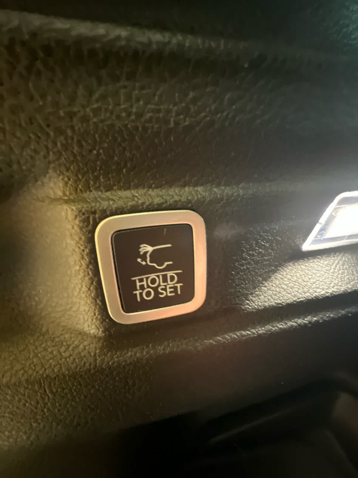2025 Jeep Grand Cherokee L Altitude 4x4