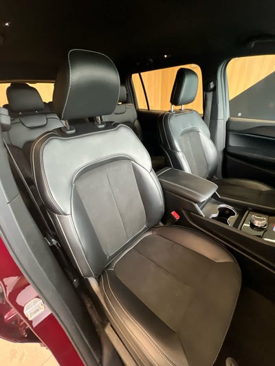 2025 Jeep Grand Cherokee L Altitude 4x4