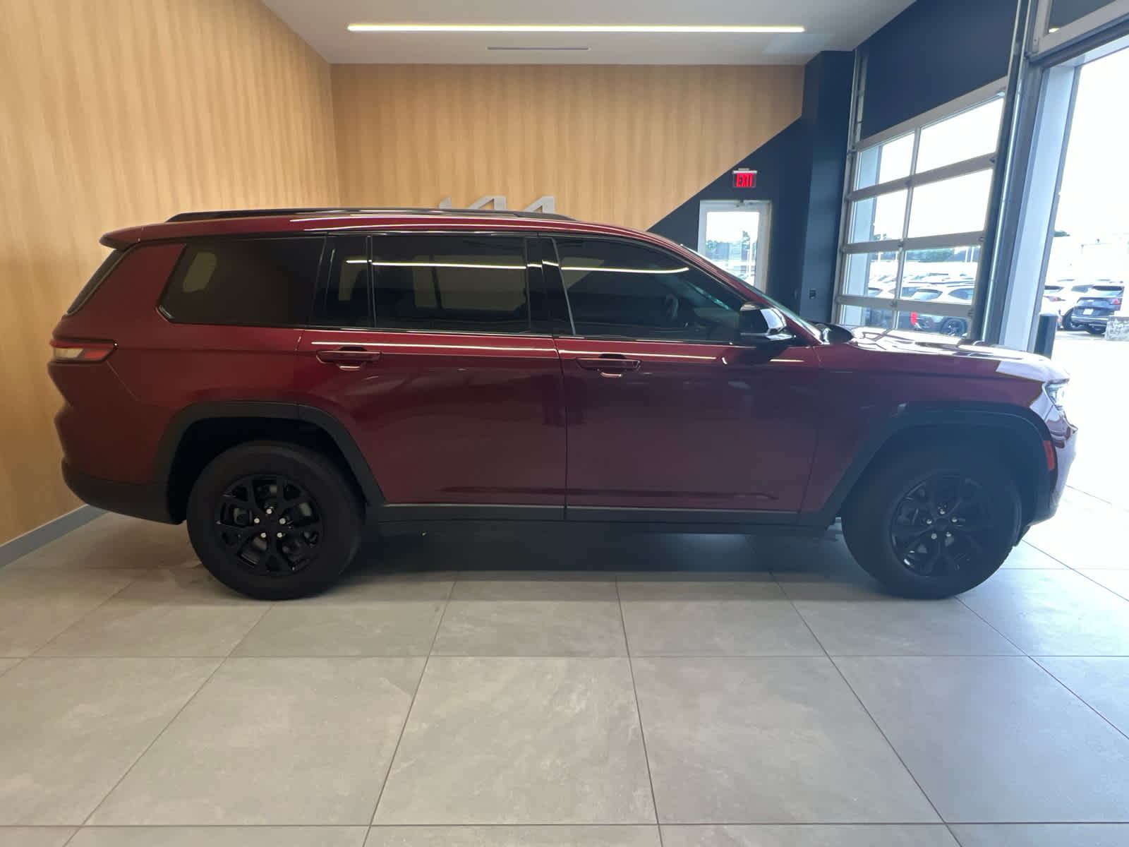 2025 Jeep Grand Cherokee L Altitude 4x4