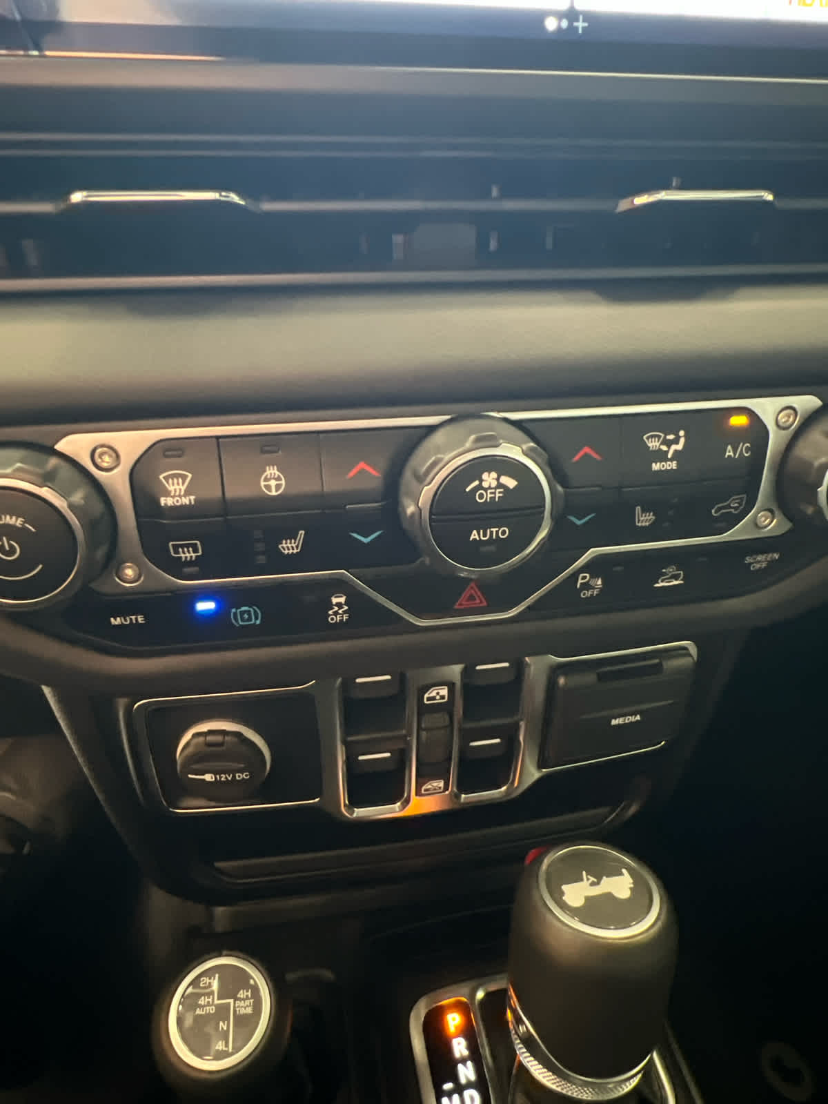 2024 Jeep Wrangler 4xe Sahara 4x4