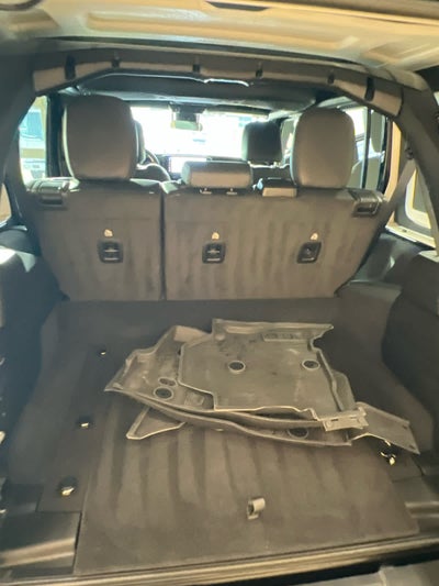 2024 Jeep Wrangler 4xe Sahara 4x4