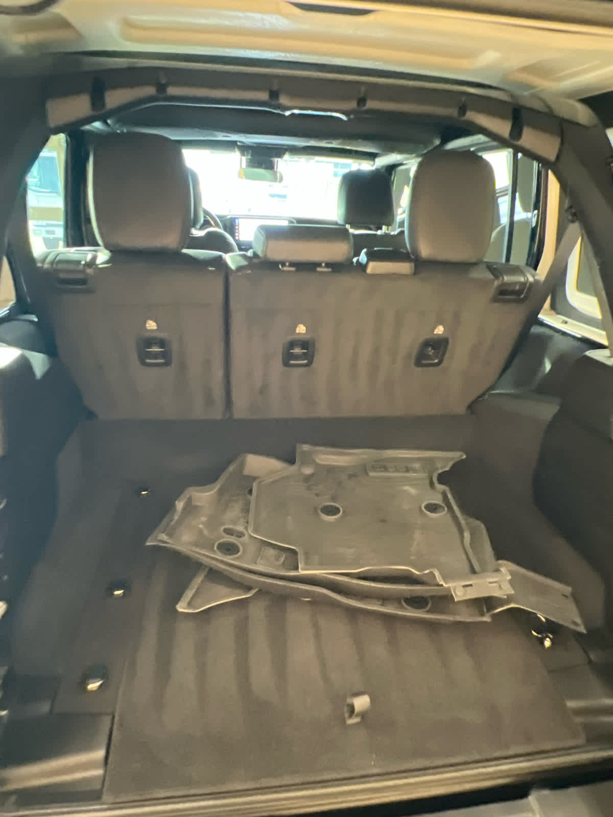 2024 Jeep Wrangler 4xe Sahara 4x4