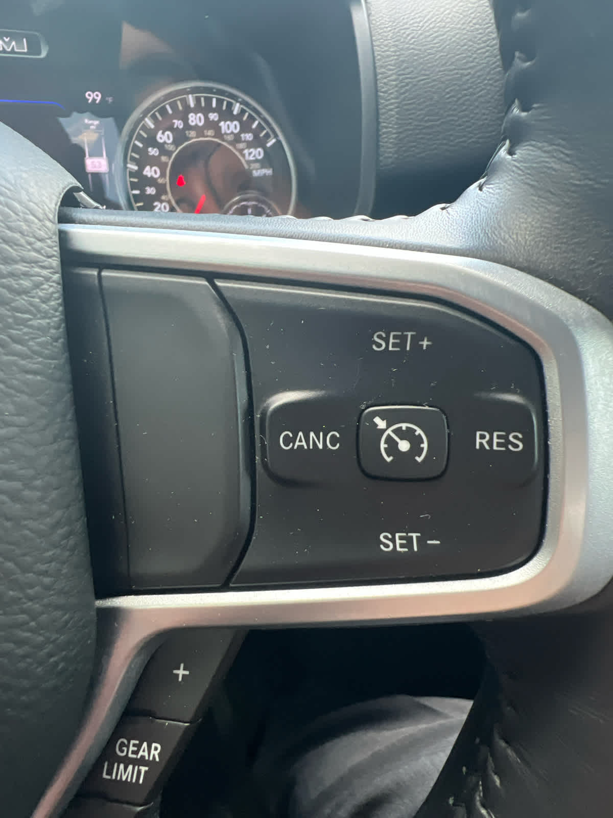 2020 RAM 1500 Lone Star 4x2 Crew Cab 57 Box