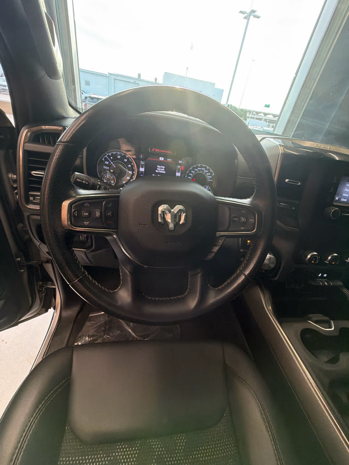 2020 RAM 1500 Rebel 4x4 Quad Cab 64 Box