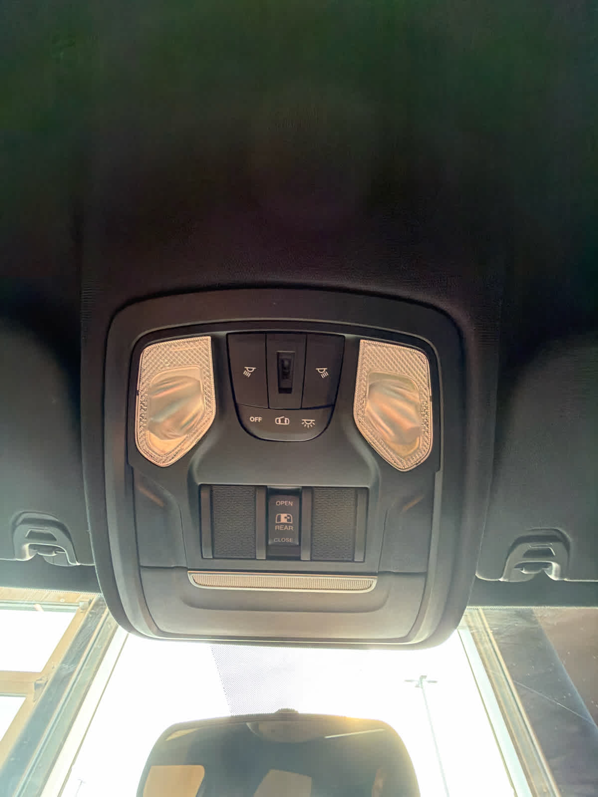 2020 RAM 1500 Rebel 4x4 Quad Cab 64 Box