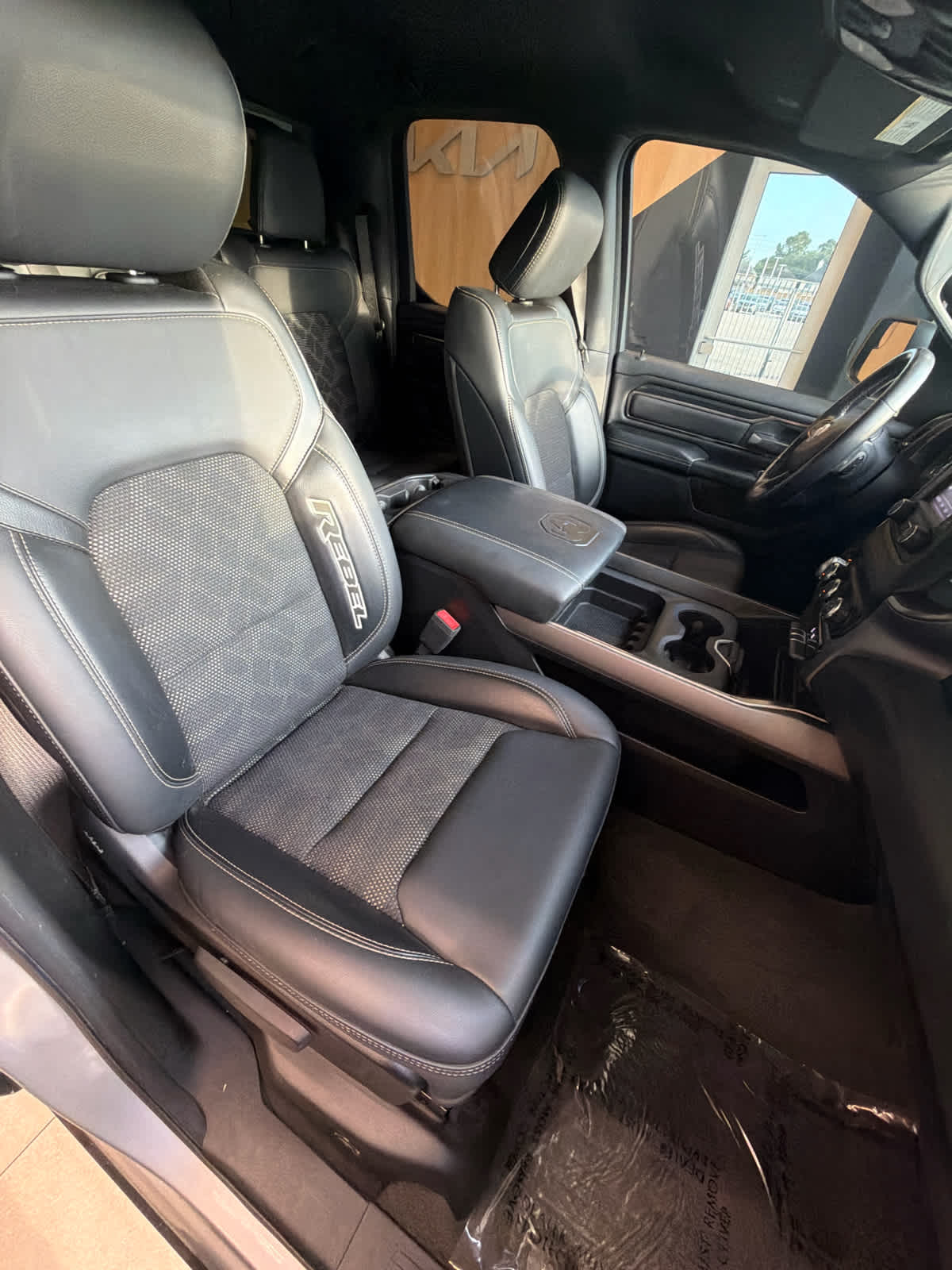 2020 RAM 1500 Rebel 4x4 Quad Cab 64 Box