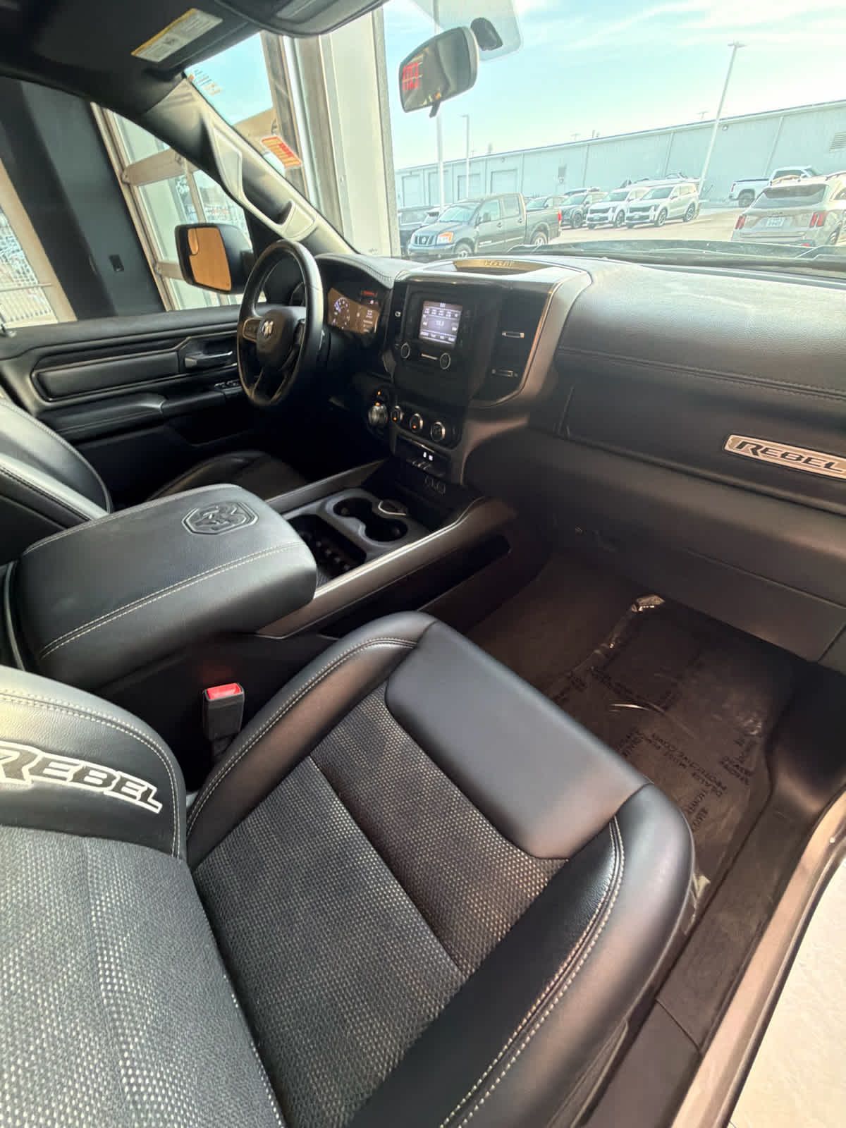 2020 RAM 1500 Rebel 4x4 Quad Cab 64 Box