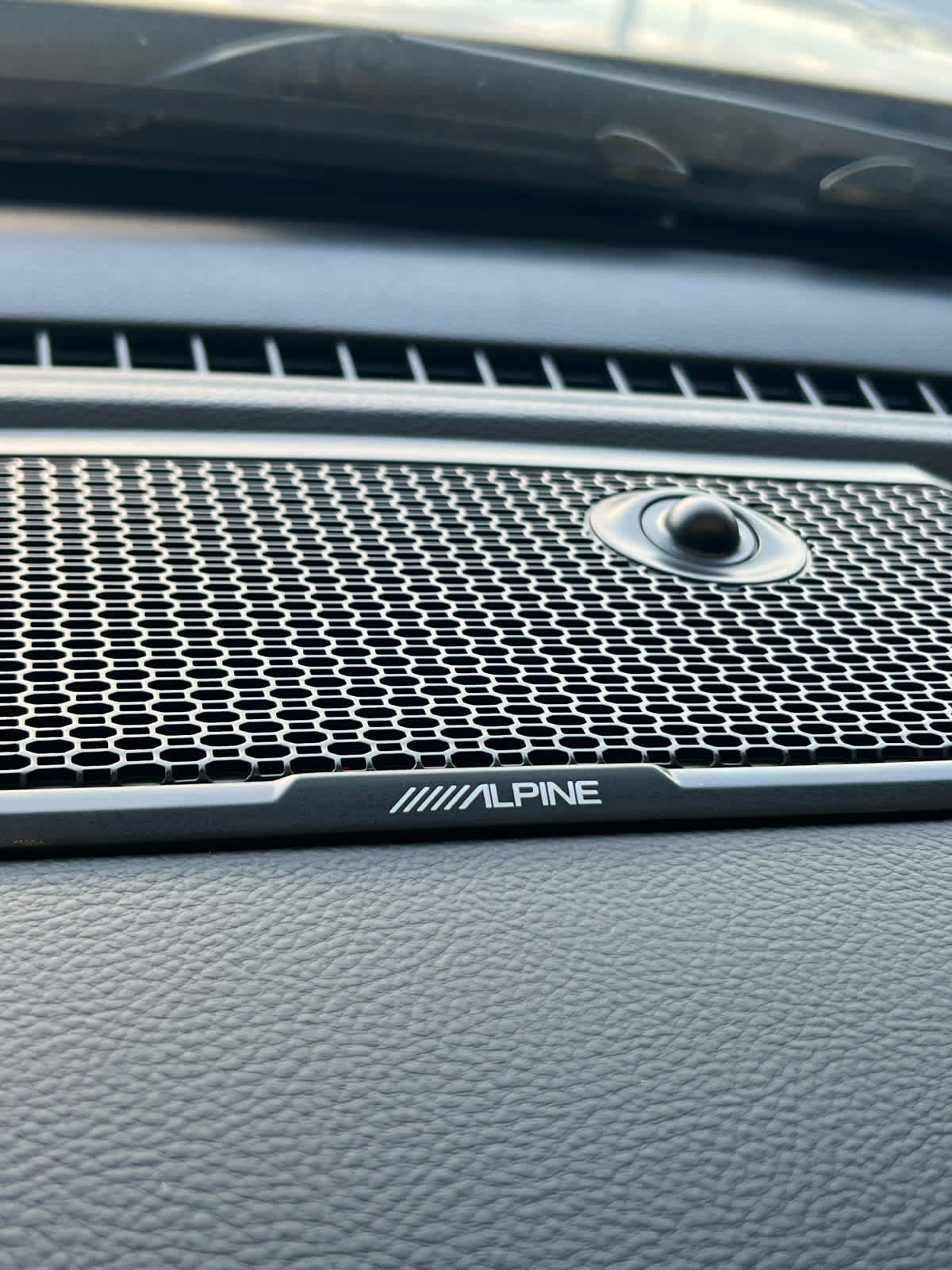 2026 RAM 1500 Lone Star 4x4 Crew Cab 57 Box