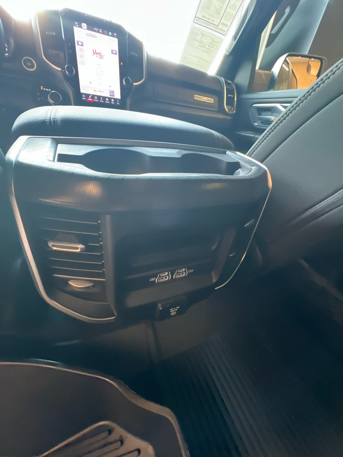 2026 RAM 1500 Lone Star 4x4 Crew Cab 57 Box