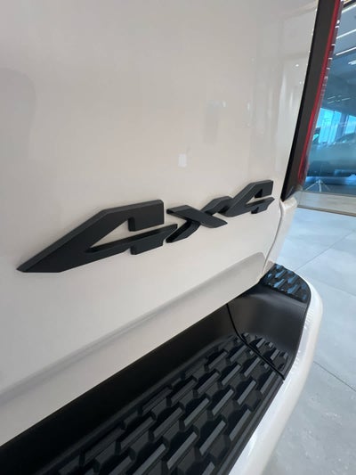 2026 RAM 1500 Lone Star 4x4 Crew Cab 57 Box