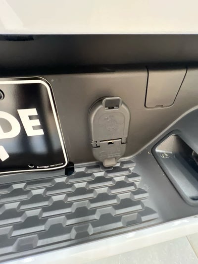 2026 RAM 1500 Lone Star 4x4 Crew Cab 57 Box