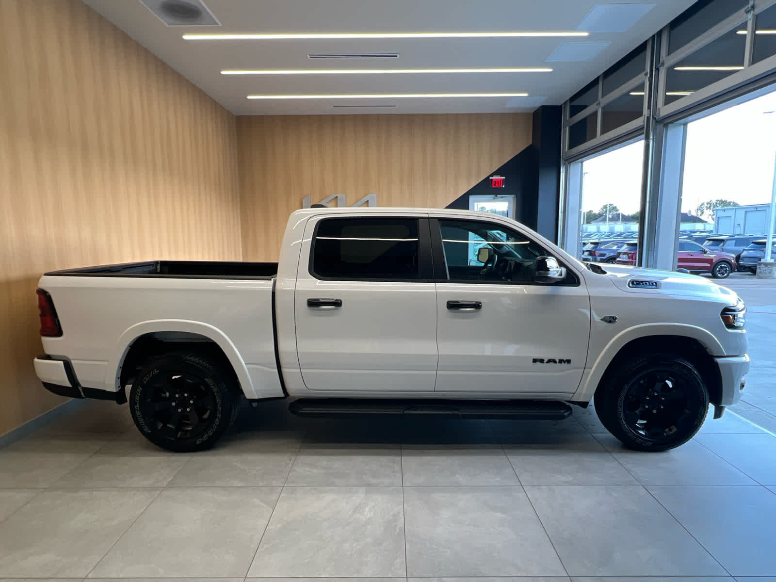 2026 RAM 1500 Lone Star 4x4 Crew Cab 57 Box