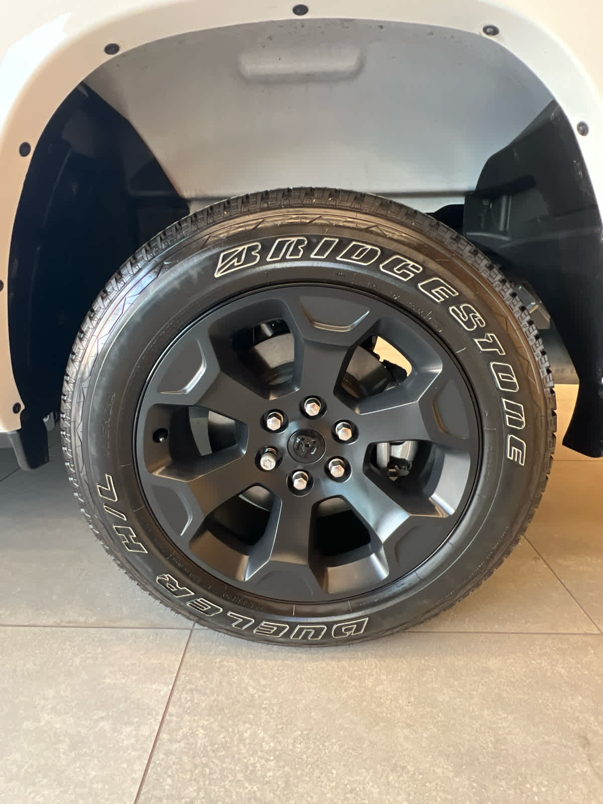 2026 RAM 1500 Lone Star 4x4 Crew Cab 57 Box