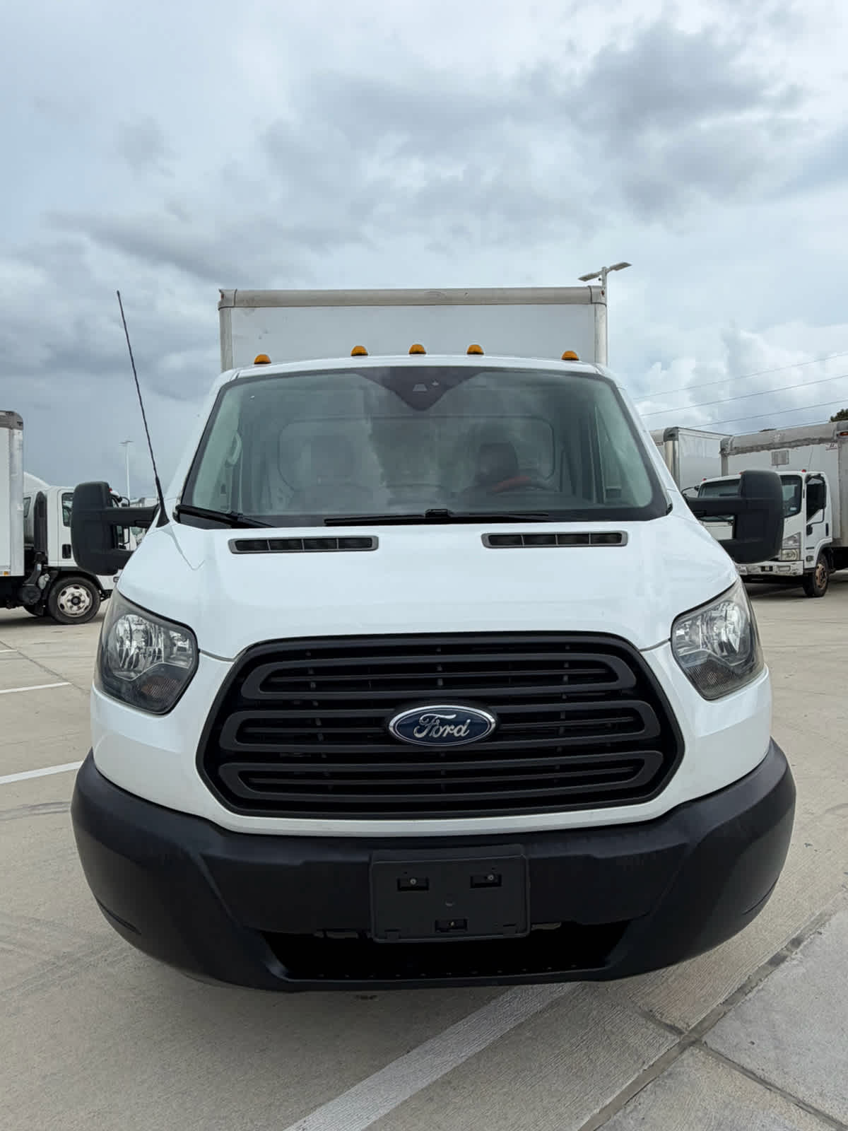 2018 Ford Transit Chassis T-350 DRW 156 WB 9950 GVWR