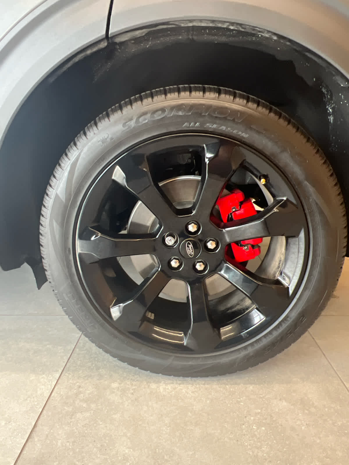 2024 Ford Explorer ST 4WD