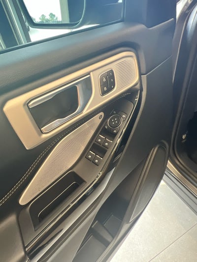 2024 Ford Explorer ST 4WD