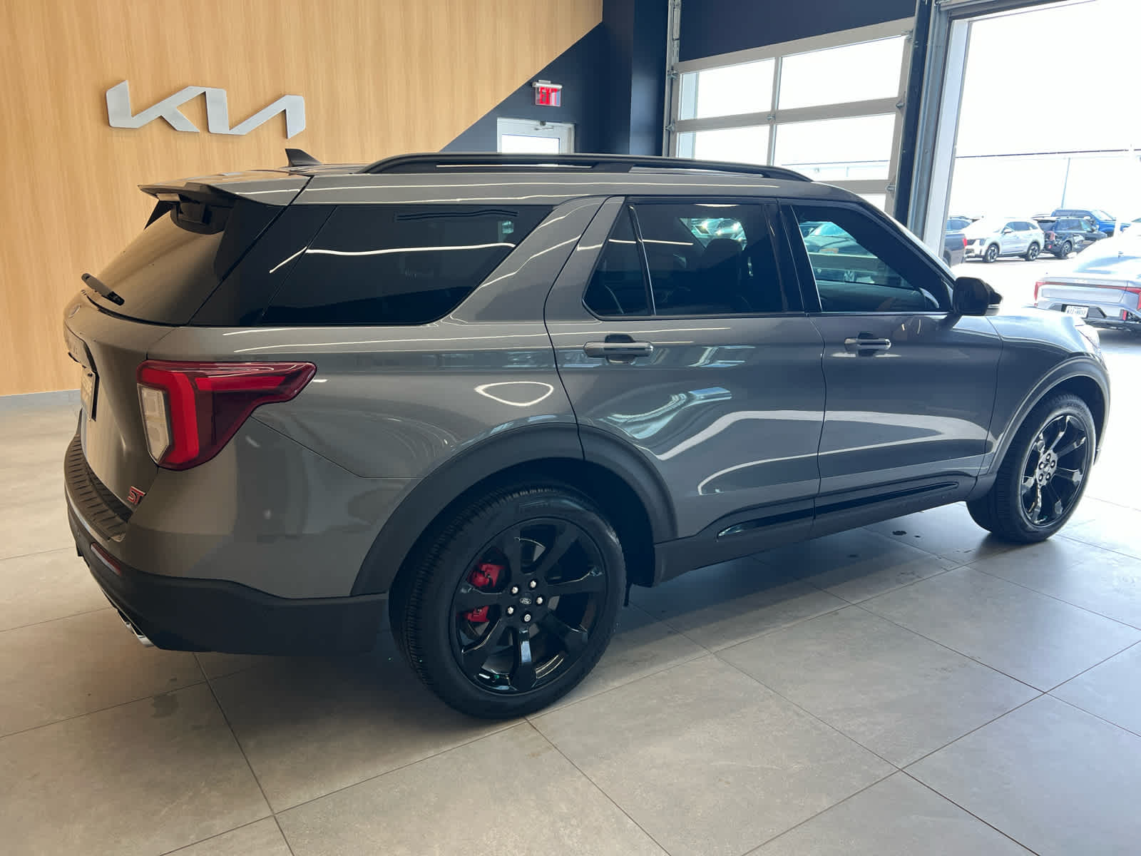 2024 Ford Explorer ST 4WD
