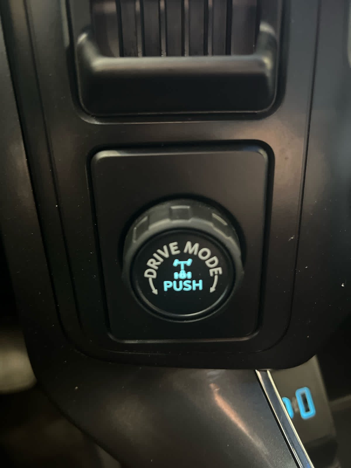 2022 Ford F-150 XLT 2WD SuperCrew 5.5 Box