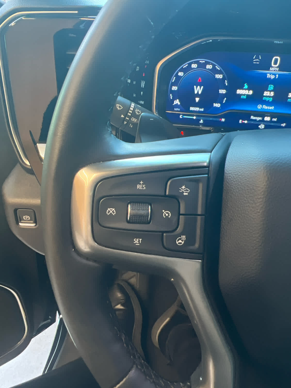 2023 Chevrolet Silverado 1500 4WD Crew Cab 147 LTZ