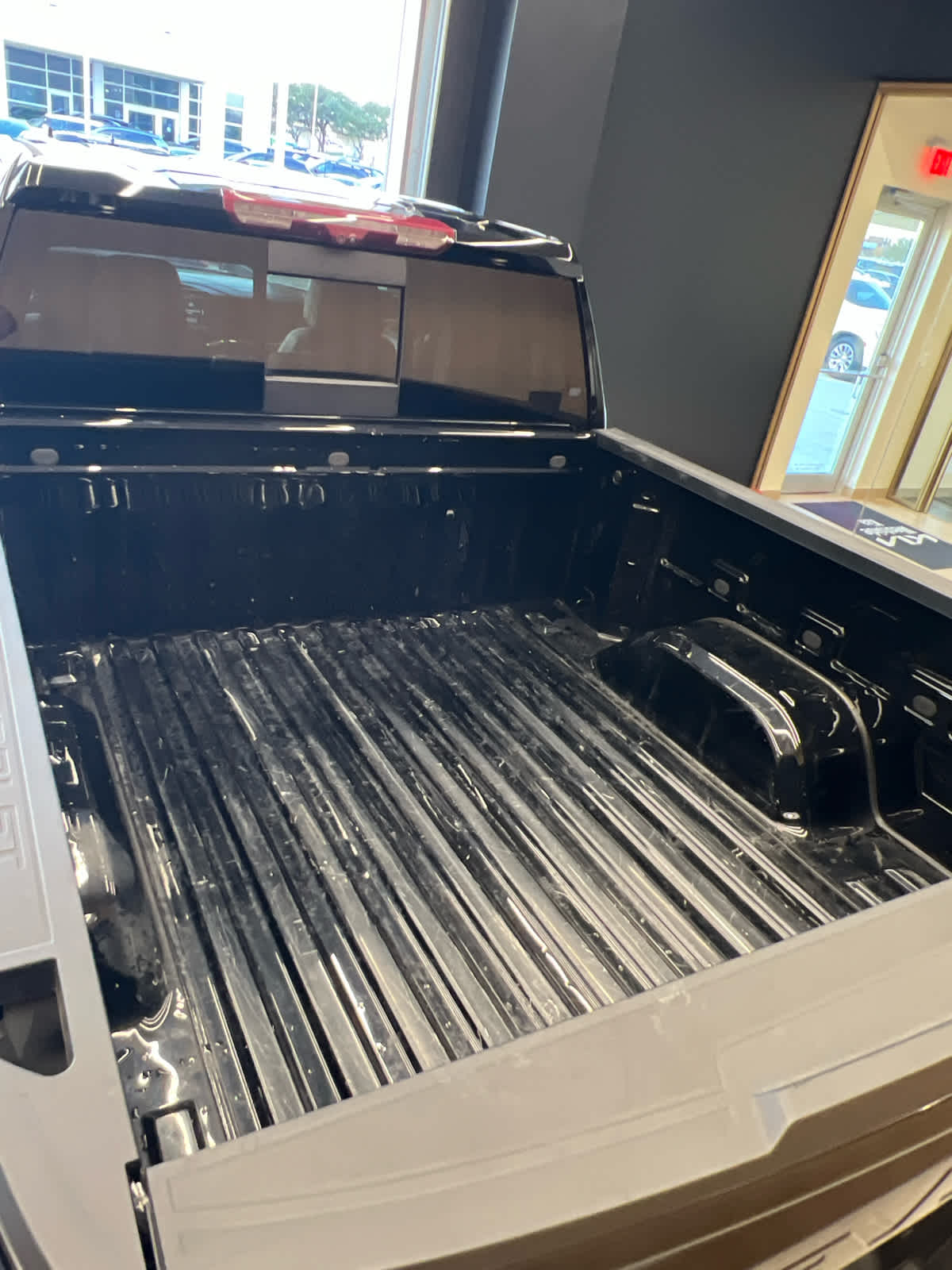 2023 Chevrolet Silverado 1500 4WD Crew Cab 147 LTZ