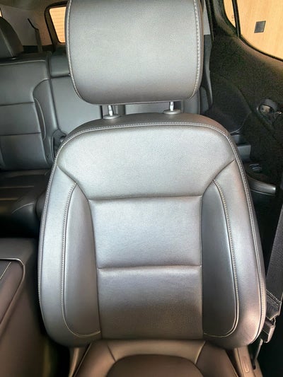 2023 GMC Acadia FWD 4dr SLT