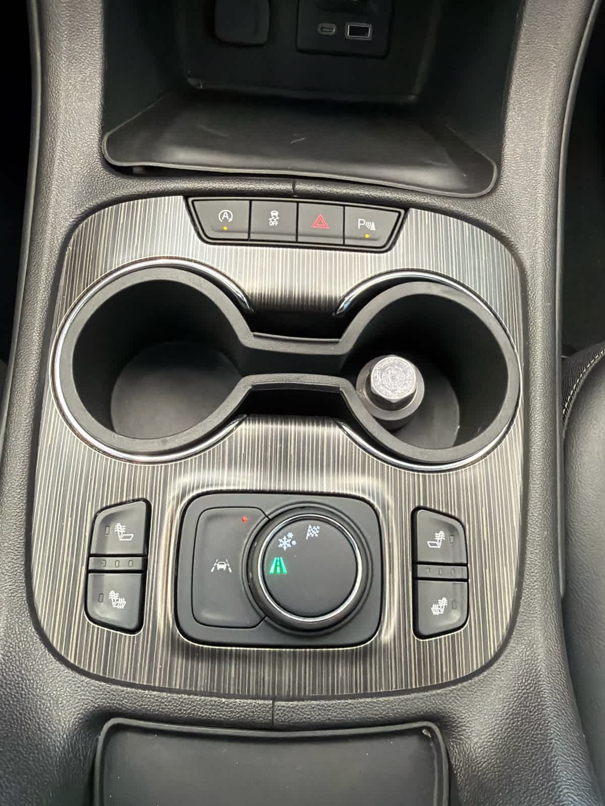 2023 GMC Acadia FWD 4dr SLT