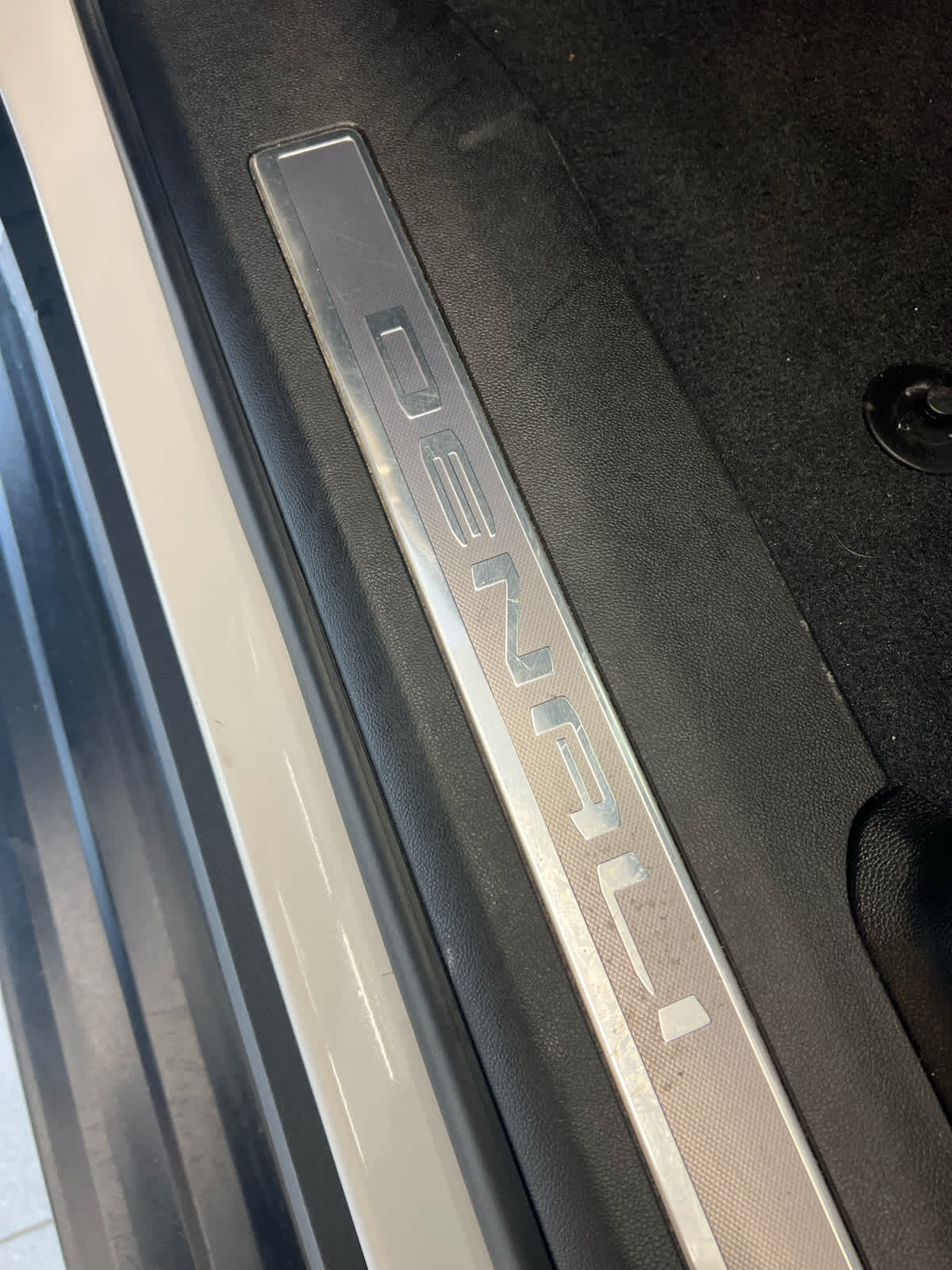 2023 GMC Yukon XL 2WD 4dr Denali