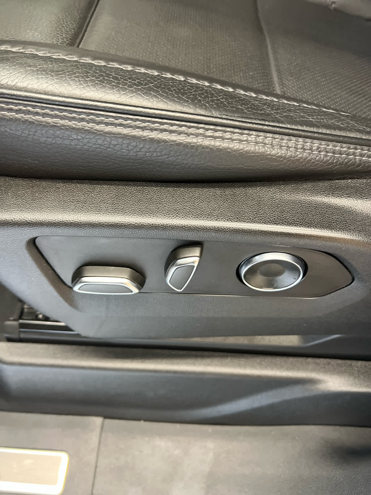 2023 GMC Yukon XL 2WD 4dr Denali