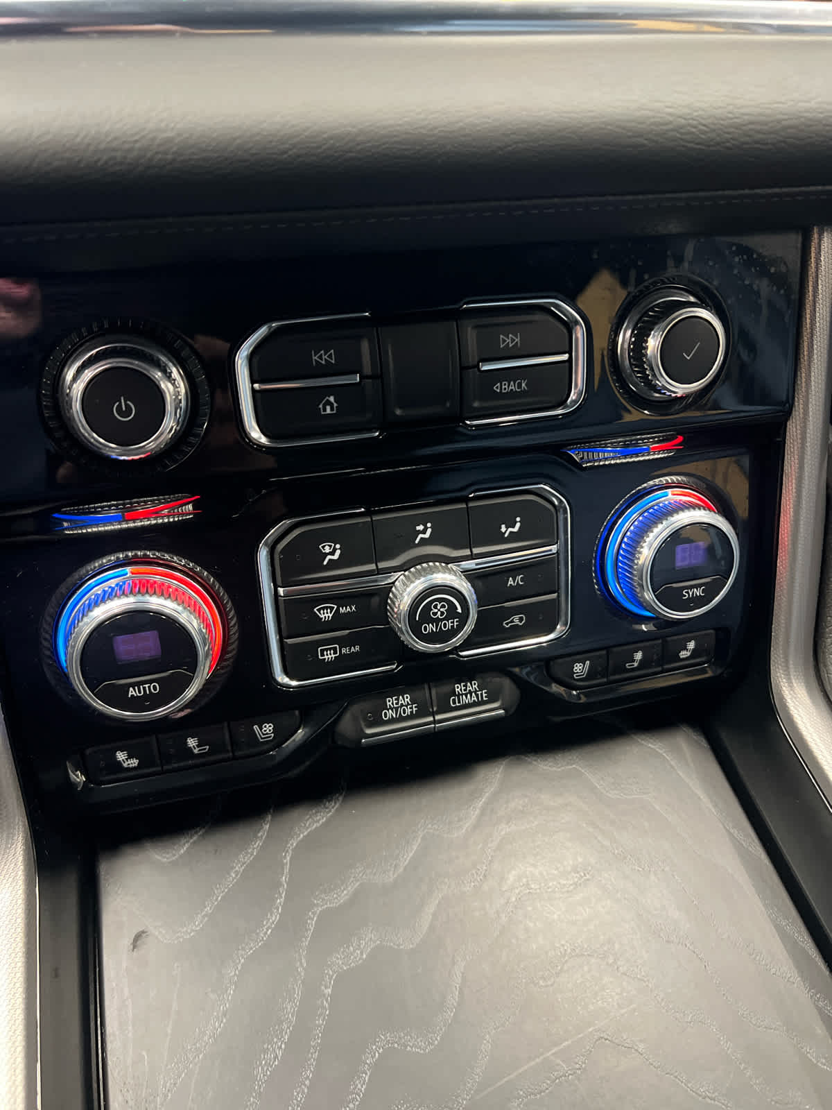 2023 GMC Yukon XL 2WD 4dr Denali