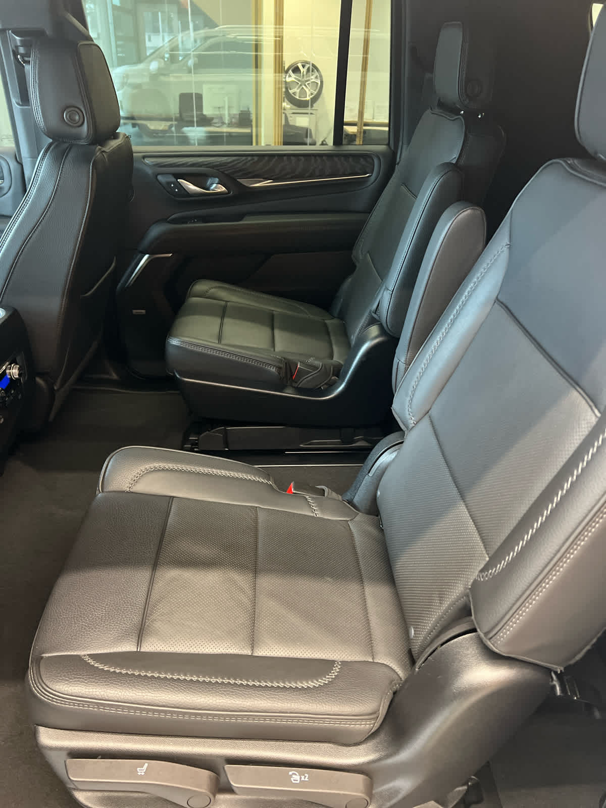 2023 GMC Yukon XL 2WD 4dr Denali