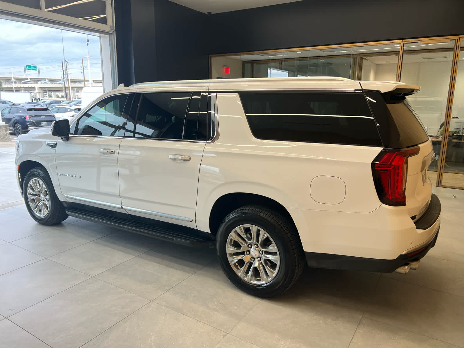 2023 GMC Yukon XL 2WD 4dr Denali