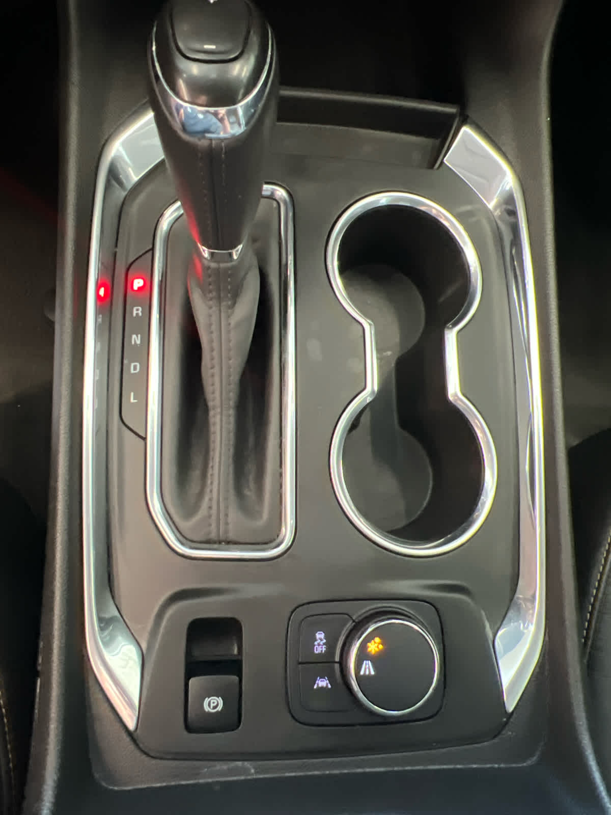 2020 Chevrolet Traverse FWD 4dr RS