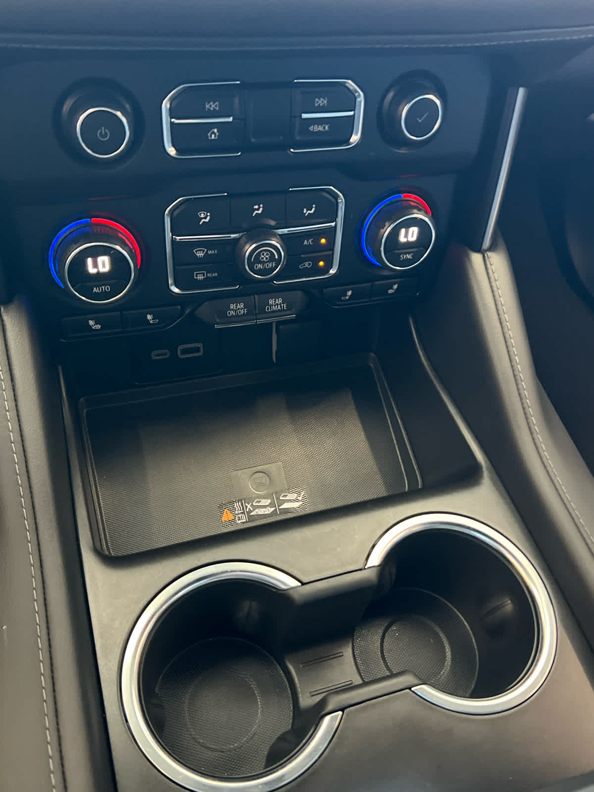 2024 Chevrolet Tahoe 2WD 4dr LT