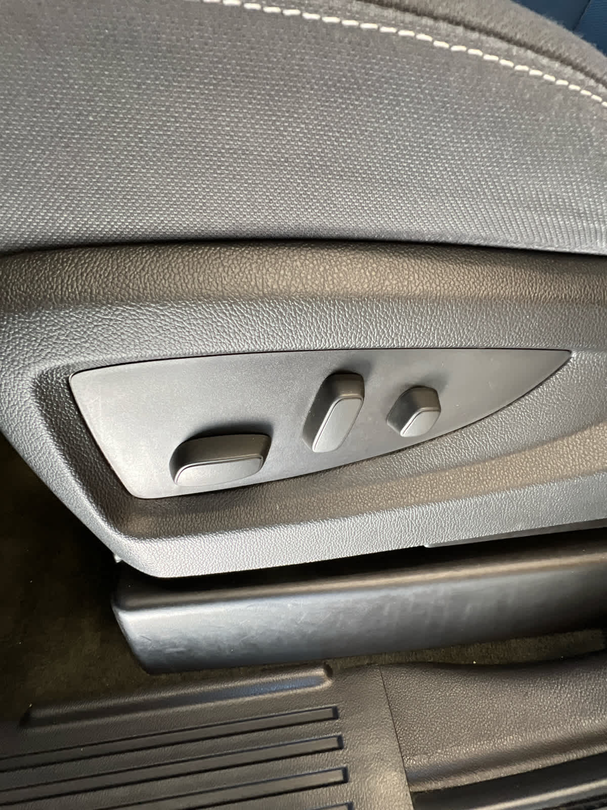 2016 GMC Sierra 1500 2WD Double Cab 143.5 SLE