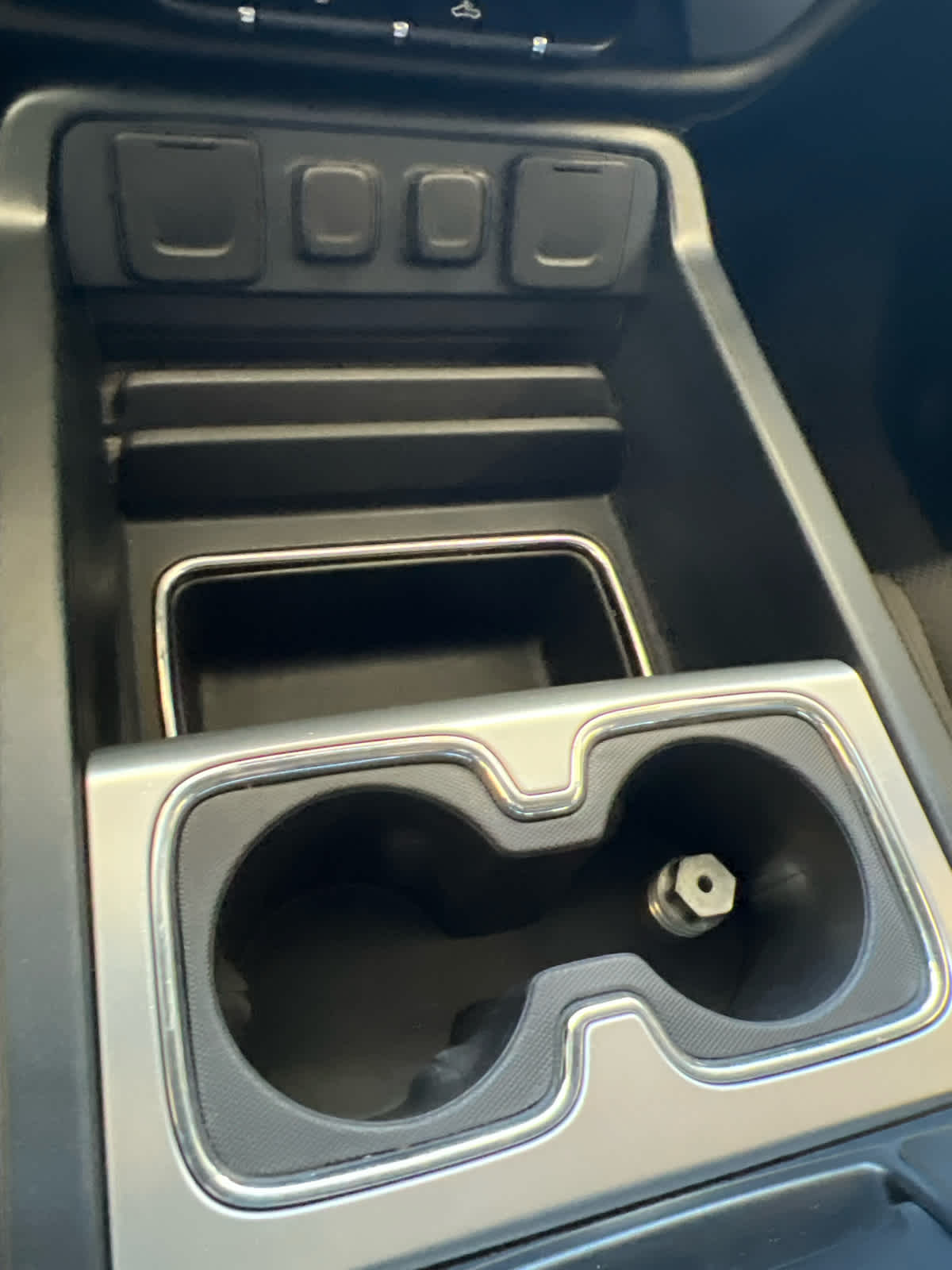 2016 GMC Sierra 1500 2WD Double Cab 143.5 SLE