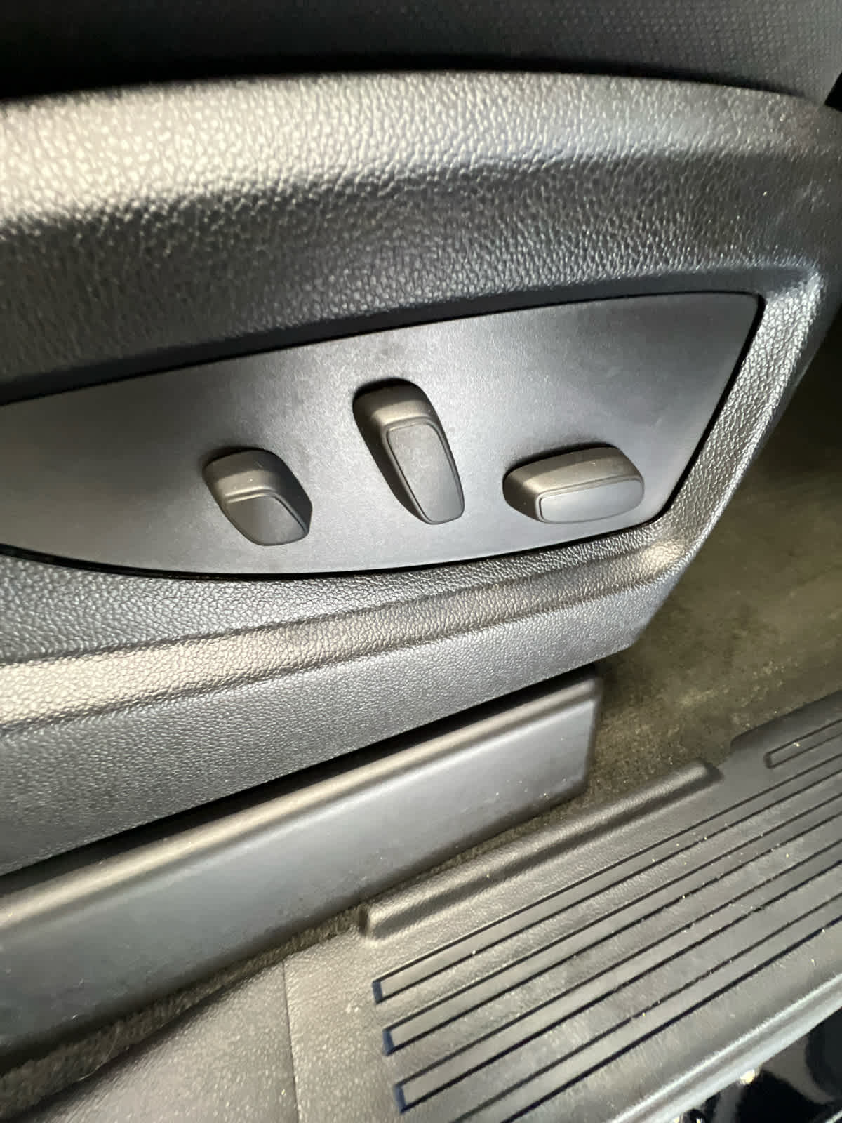 2016 GMC Sierra 1500 2WD Double Cab 143.5 SLE