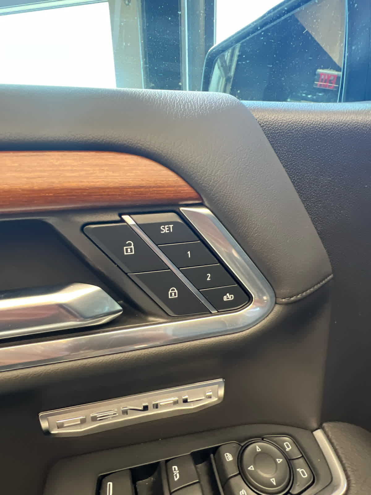 2023 GMC Sierra 1500 4WD Crew Cab 147 Denali