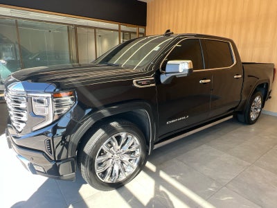 2023 GMC Sierra 1500 4WD Crew Cab 147 Denali