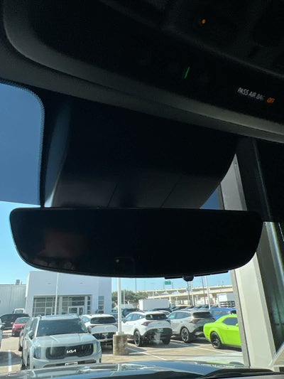 2023 GMC Sierra 1500 4WD Crew Cab 147 Denali