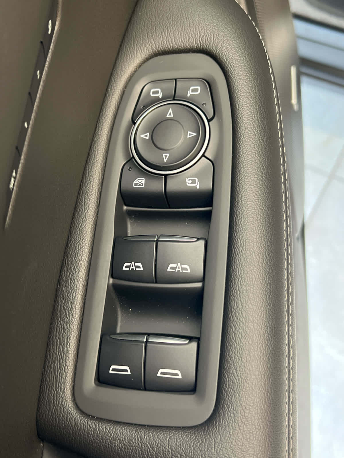 2023 Cadillac XT6 FWD 4dr Luxury