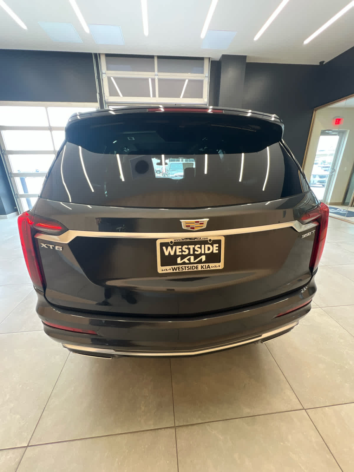 2023 Cadillac XT6 FWD 4dr Luxury