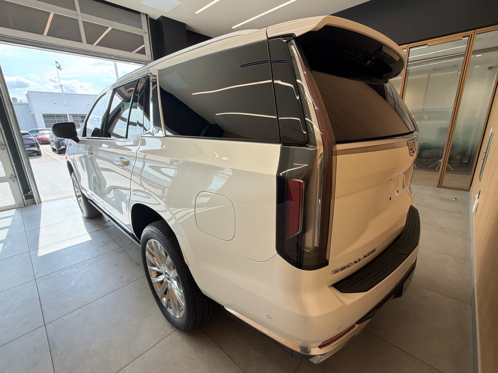 2022 Cadillac Escalade 4WD 4dr Premium Luxury