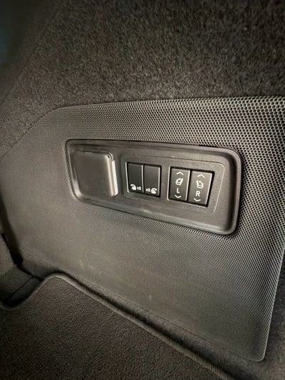 2022 Cadillac Escalade 4WD 4dr Premium Luxury